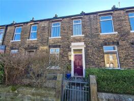 16, Lambgates, Hadfield, Glossop SK13 1AT