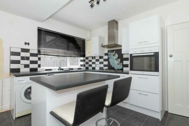 48 Chester Ave_7.JPG