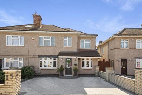 Kingshill Avenue, Northolt