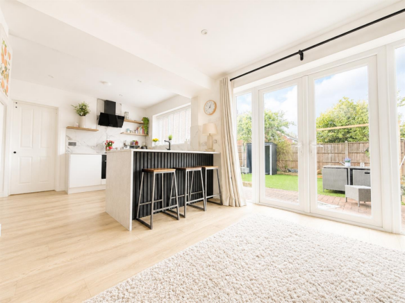 Family Living Kitchen