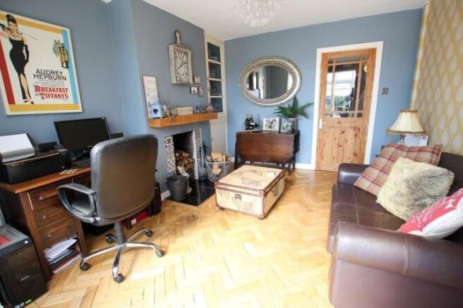 Photo 6