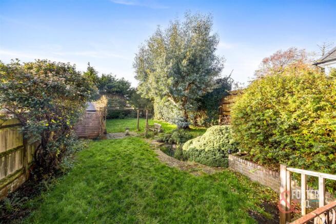 Solway Avenue, 1-005.JPG