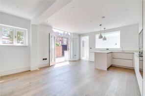 12, Bradbourne Street, London SW6 3TE