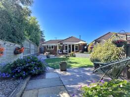 116, Broad Road, Eastbourne BN20 9RD