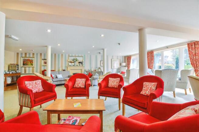 Dutton Court- Communal Lounge.JPG