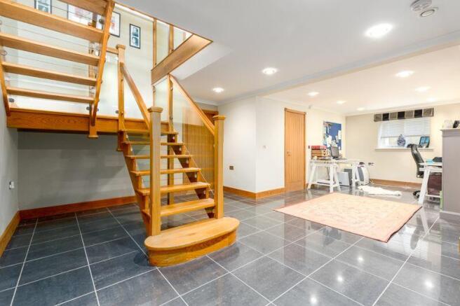Lower ground entrance hall