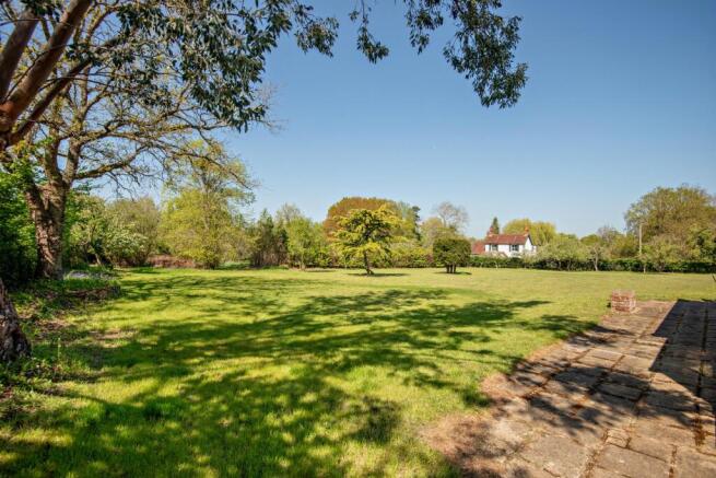 Extensive Gardens