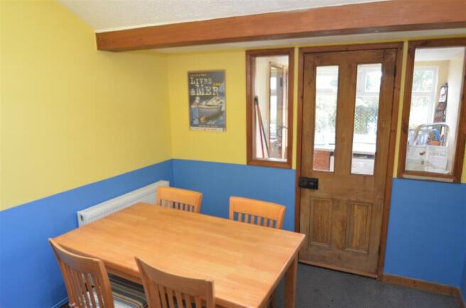 BREAKFAST ROOM