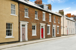 10, West Terrace, Esplanade, Whitby YO21 3EZ