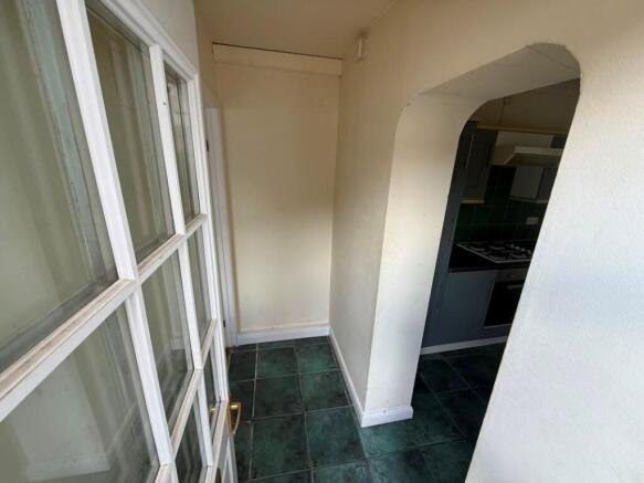 36 Church St, Eastwood, Nottingham, NG16 3HS photo 4