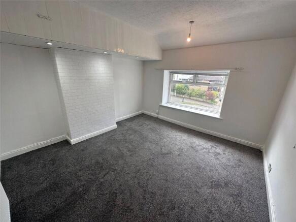 3 bed Terraced for sale Image 7