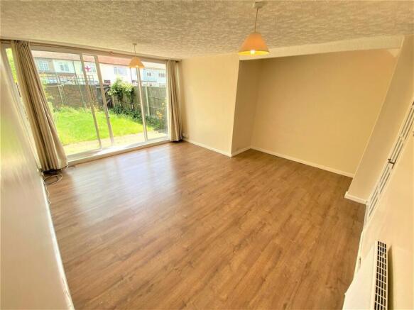 Haldon Close IG7