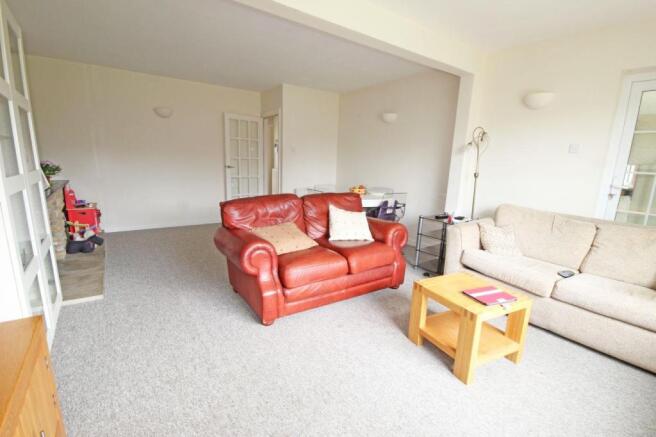 Living Room.JPG