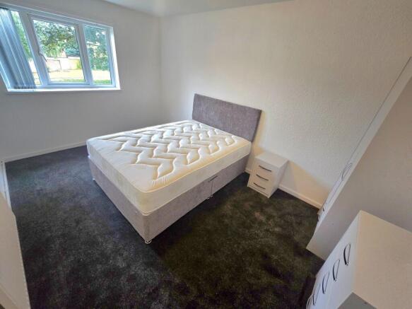 1 bed Flat to rent Image 5