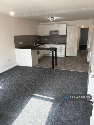 Lounge/Kitchen