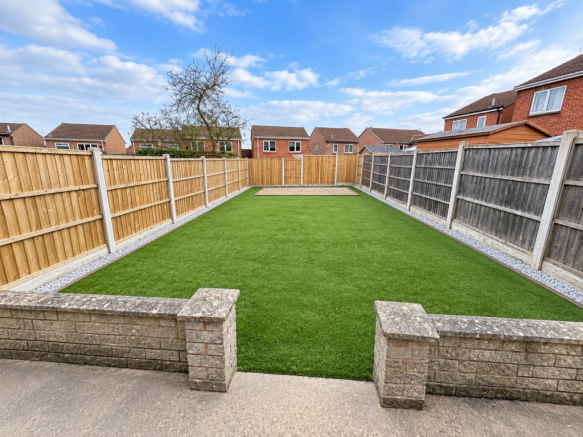 3 bed Semi-Detached to rent Image 10