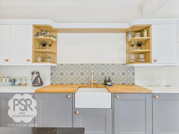Kitchen Cleaning Area