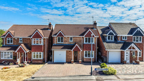 Juniper Close, Bedworth, Warwickshire, CV12