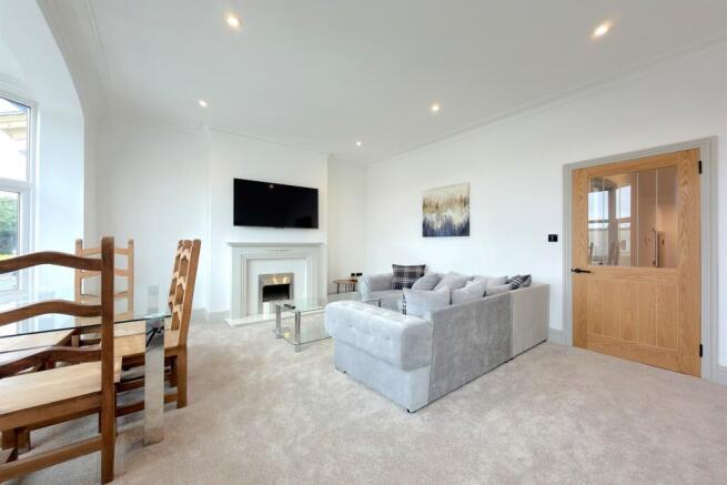 3 bed Maisonette for sale Image 4