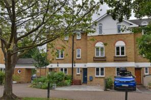 46, St Josephs Vale, London SE3 0XG