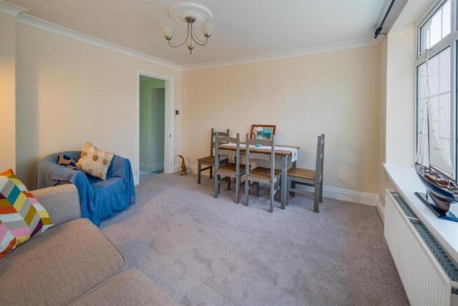 Living/Dining Room