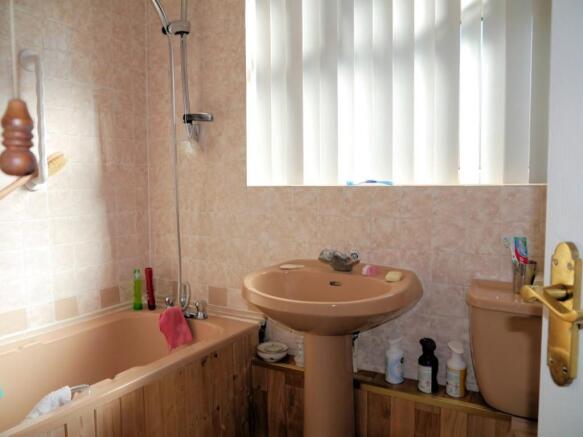 Photo 10
