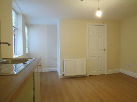Living area.jpg