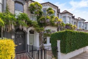 22, Ingersoll Road, London W12 7BD