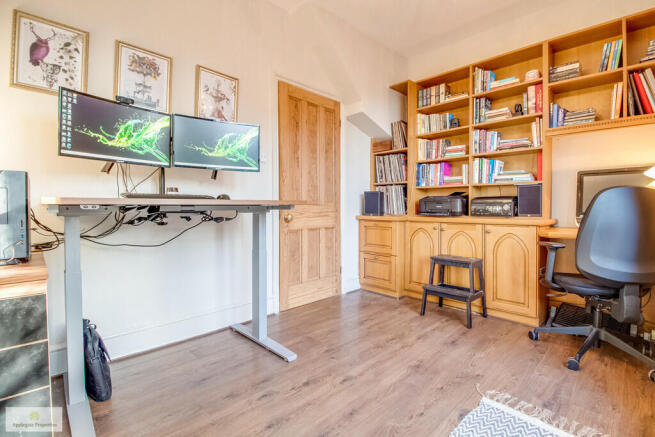 Photo 14