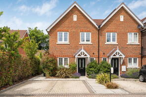 13, Alder Grove, Guildford GU4 8FA