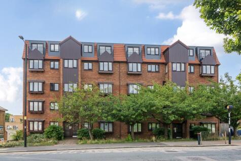 Chase Road, Southgate, London, N14