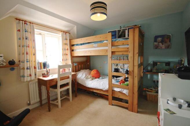 Photo 8