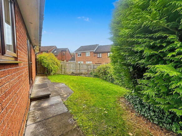 3 bed Detached Bungalow for sale Image 8