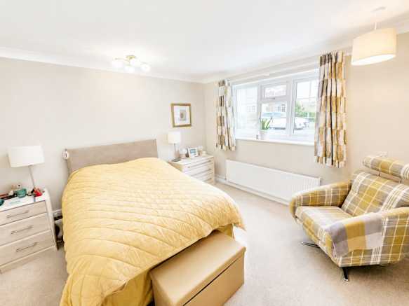 2 bed Flat for sale Image 9