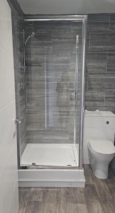 1 bed Apartment to rent Image 9