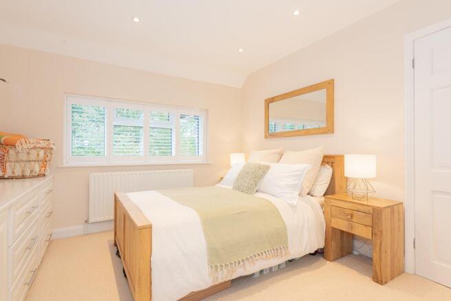 (Rightmove) 16.jpg