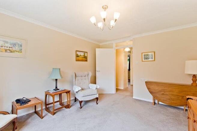Living Room pic2