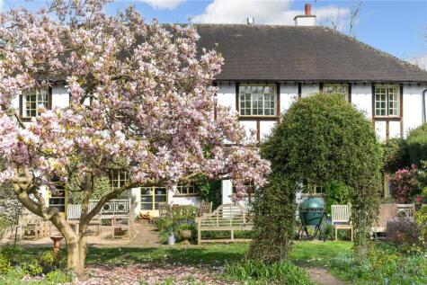 Keswick Road, London, SW15