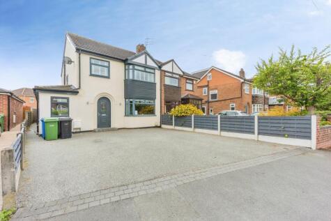 Delamere Avenue, Sale, Greater Manchester, M33