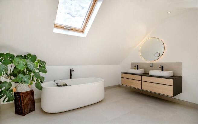 En Suite Bathroom