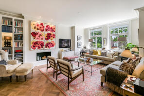 Flat 4, Bedford Park Mansions, The Orchard, London W4 1JY