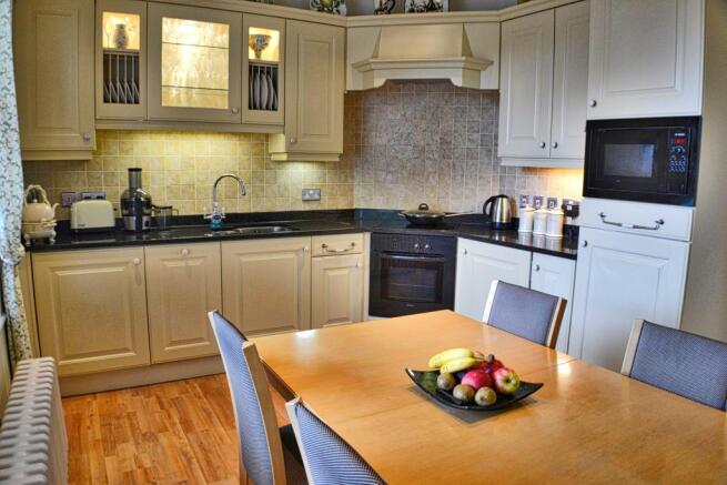 Kitchen / Breakfast