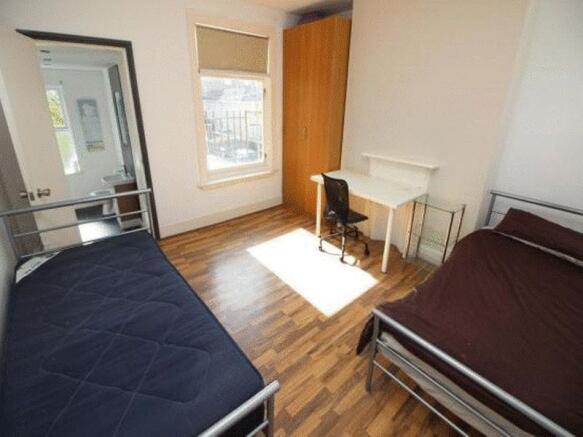 Bedroom (3)