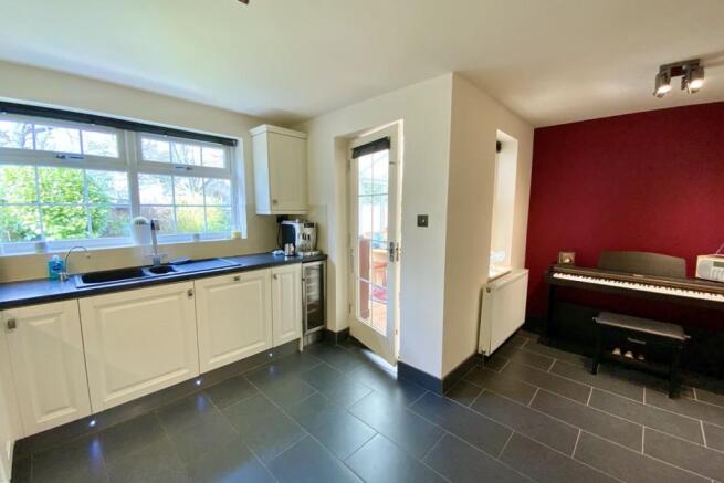 breakfast kitchen