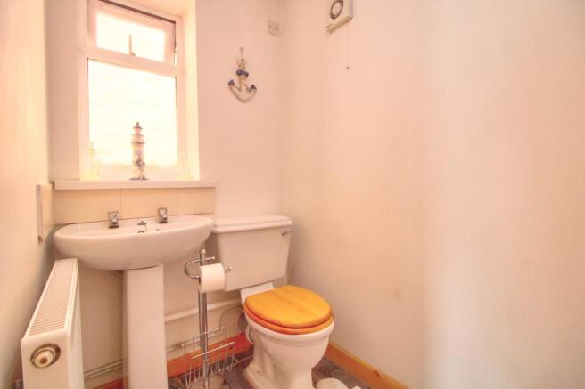 IMG_6147_8_9_Interior 4