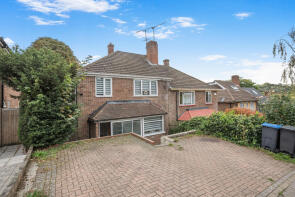 38, Whitefield Avenue, Purley CR8 4BJ