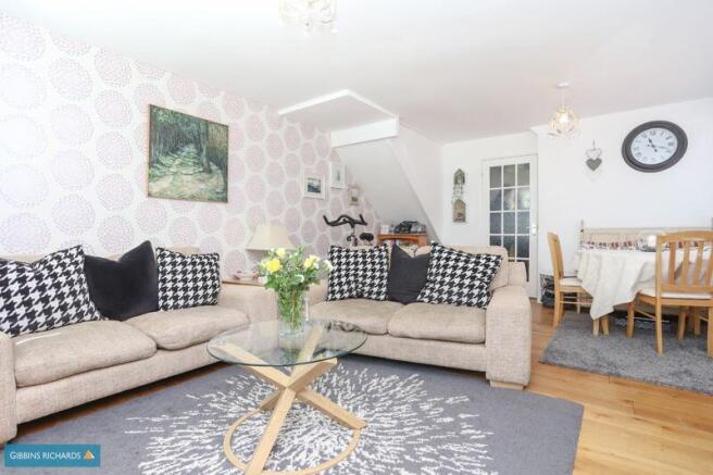 Sitting/Dining Room