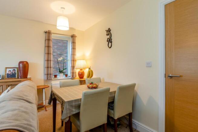 8432649-interior10-800.jpg