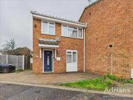 29, Daffodil Way, Springfield, Chelmsford CM1 6XB