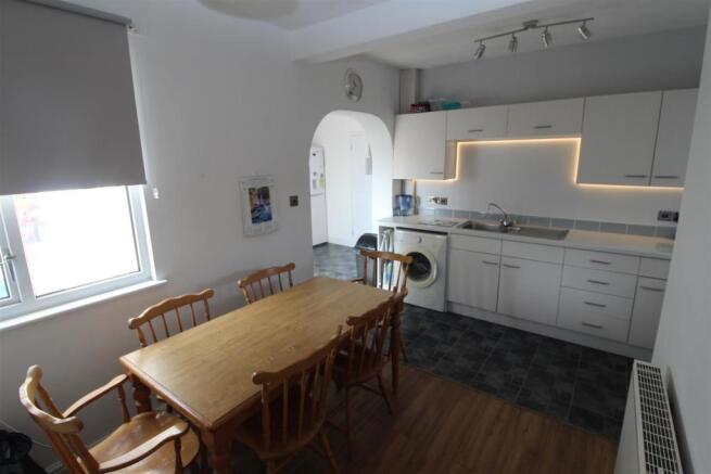 Kitchen Diner #1.JPG